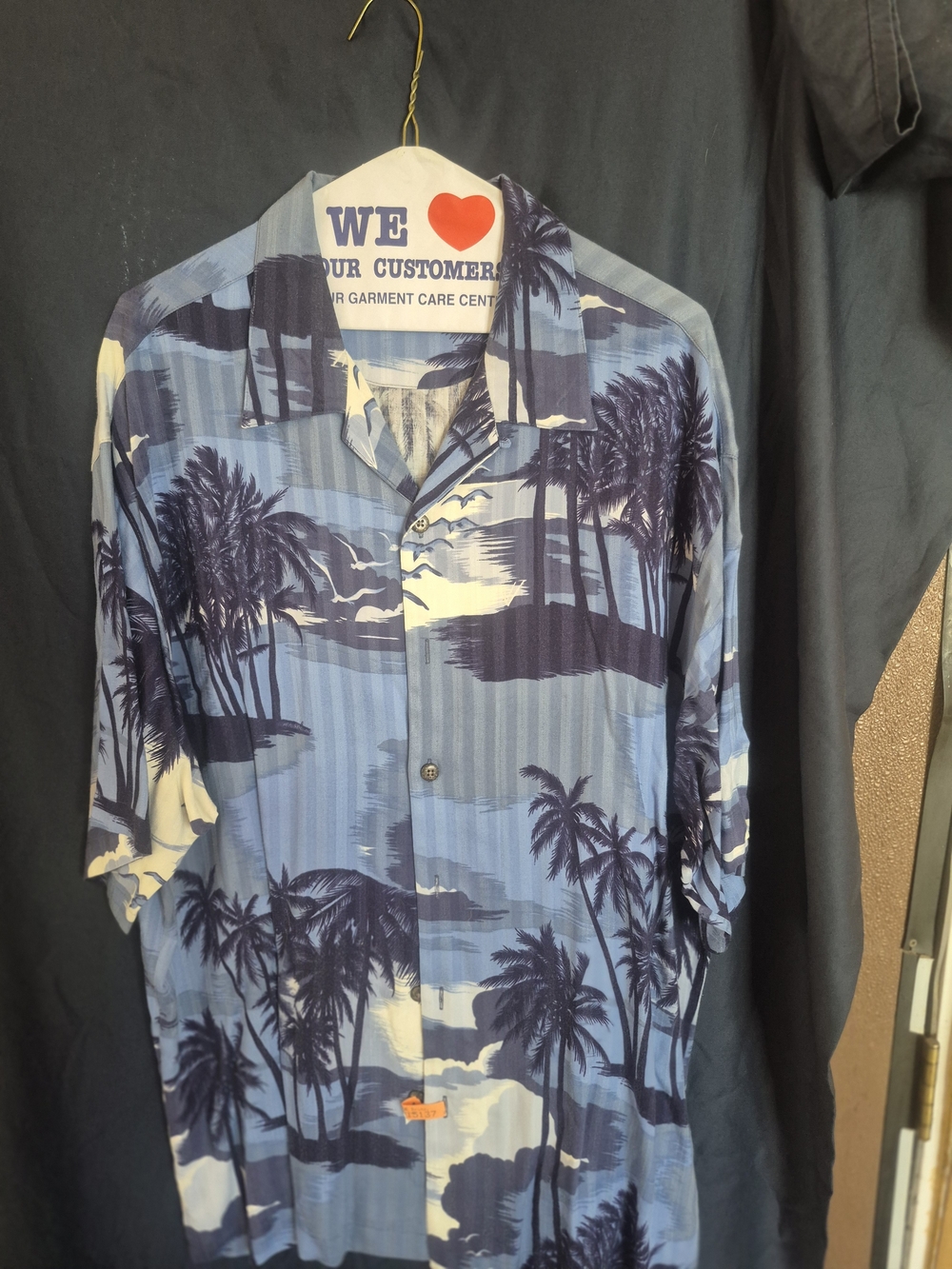 Vintage Men's Blue Palm-Print Casual Button-Down Shirt